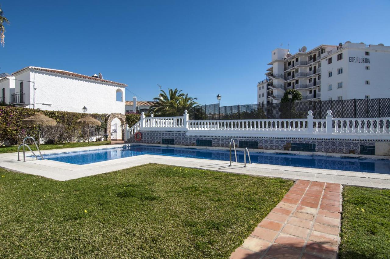 Apartment Verano Azul เนร์คา ภายนอก รูปภาพ