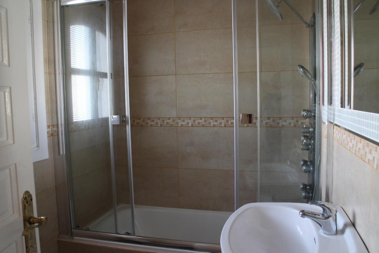Apartment Verano Azul เนร์คา ภายนอก รูปภาพ