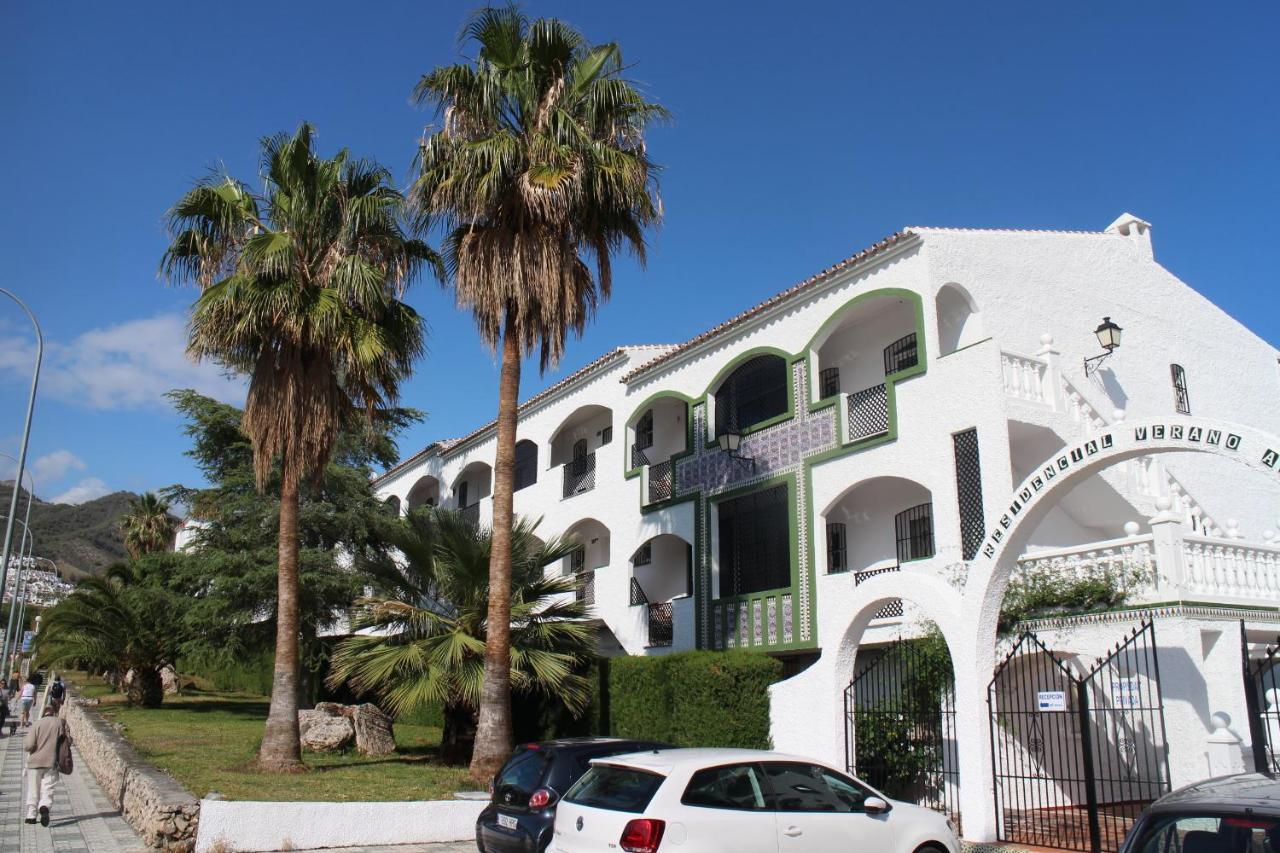 Apartment Verano Azul เนร์คา ภายนอก รูปภาพ