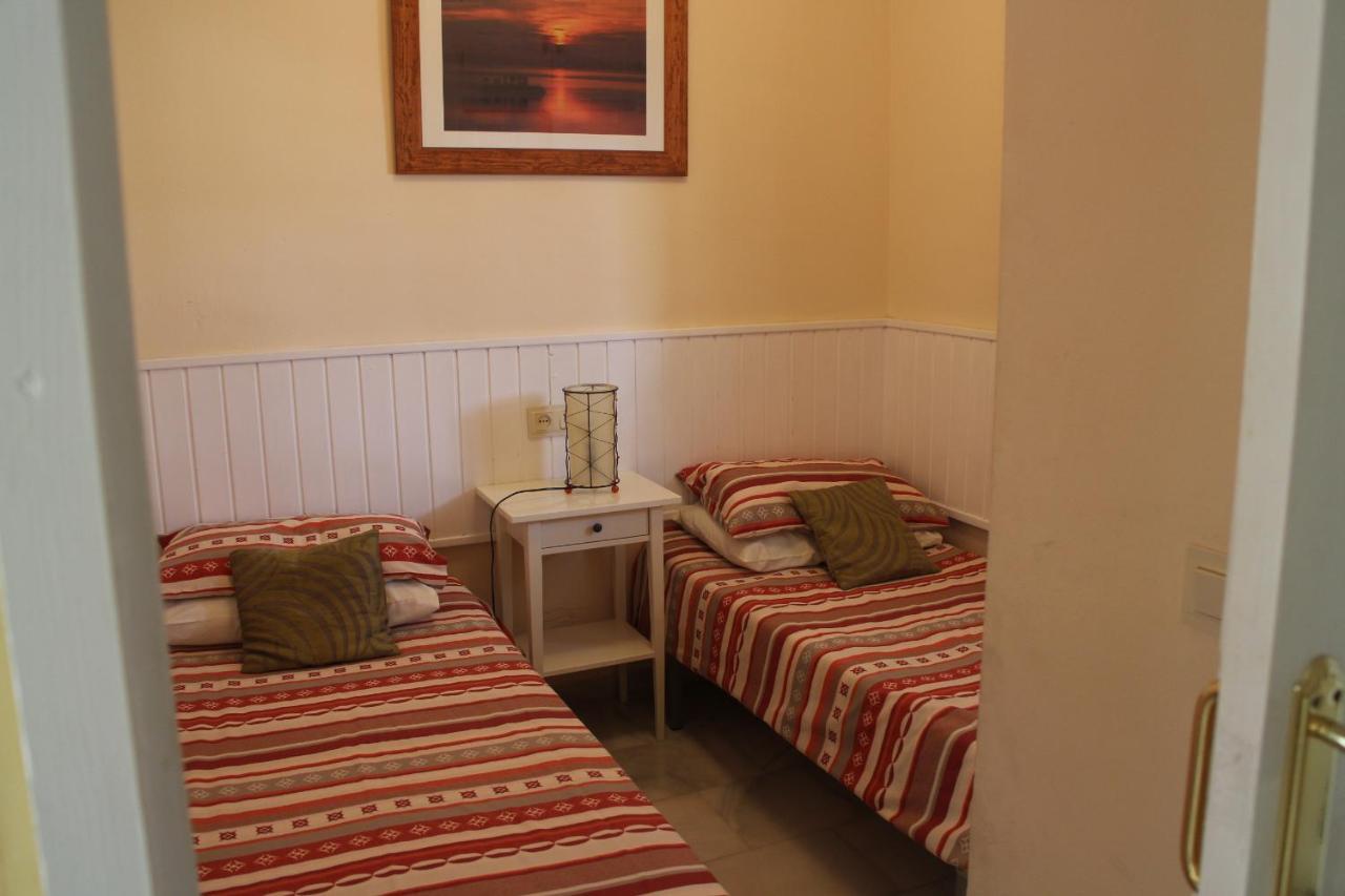 Apartment Verano Azul เนร์คา ภายนอก รูปภาพ