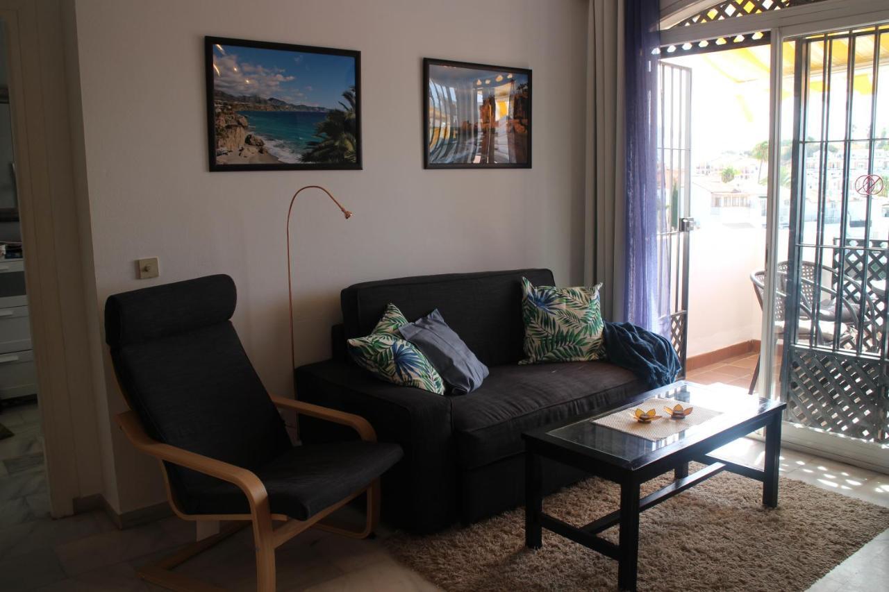 Apartment Verano Azul เนร์คา ภายนอก รูปภาพ